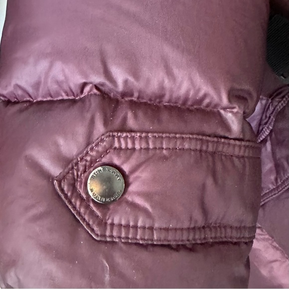 BURBERRY gorgeous warm down puffer coat. Plum color.  size 14y or 164 cm. - Picture 4 of 12